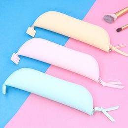 Party Favour Solid Colour Silicone Pencil Case Cosmetic Pencil Case Small Items Storage Silicone Stationery Bag Wholesale