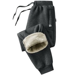 Kış Kalın Sıcak Polar Sweatpants Erkekler Joggers Spor Siyah Gri Rahat Parça Pantolon Artı Boyutu 6XL 7XL 8XL 211110