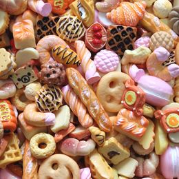 10pcs Cute Mini Candy Donut Bread Doll Food Scale Dollhouse Miniature Cake Accessories Home Craft Decor Cake Kids Kitchen Toys