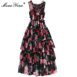 Fashion Designer Runway Dress Summer Women's Sleeveless V-neck Rose Floral-Print Ruffles Elastic waist Vacation Dresses 210524
