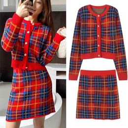 French gentle wind Colour matching large plaid cardigan sweater 2-piece set women autumn women's knitted suit 210520