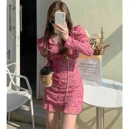 Summer and Spring Floral Mini Dress Women's Sexy Waist Slim Body with Base 210529