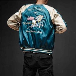 Giubbotto bomber da ricamo di lusso su due lati Smooth Men Sukajan Yokosuka Souvenir Jacket Streetwear Giacca da baseball Hip Hop 210819