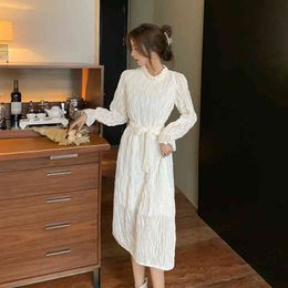 Spring Long Sleeve Thicken Women Dress Vintage Fashion Solid Colour Natural Waist Slim Folds Midi Dresses Female 210515
