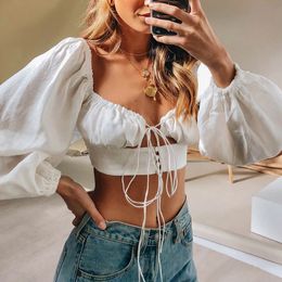 French Romance White Crop Tops Women Autumn Sexy Hollow Out Long Sleeve V Neck Top Ladies Casual Solid Top New 210419