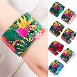 Fashion Flamingo Bracelet Acetate Resin Acrylic Colourful Cuff Bangles Women Wristband Jewellery Boho Female Accessories Wholesale Q0717