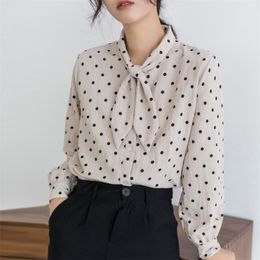 Bowtie Polka Dot Blouse Women Loose Casual Tops Female Plus Size Shirts Lantern Sleeve Office Work Wear White 210601