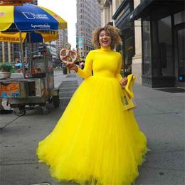Candy Color Yellow Long Wedding Tulle Skirts For Bridal Pretty Black Women Tulle Skirt Photography Faldas Mujer Saias 210412