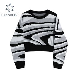 Woman Pullover Casual Knit Crop Sweater Winter Vintage Print Long Sleeve Loose Short Jumpers Ladies O-neck Knitwear Tops 210515