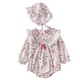 0-3Yrs Girl's Spring Girl Bodysuits Flowers Tassel Long Sleeve Cotton One-piece Clothes + Hat Baby Twin Bodysuit 210417