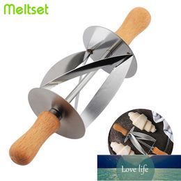 Stainless Steel Rolling Cutter For Making Croissant Bread Wheel Dough Roller DIY Croissant Rolling Knife Baking Kitchen Tool