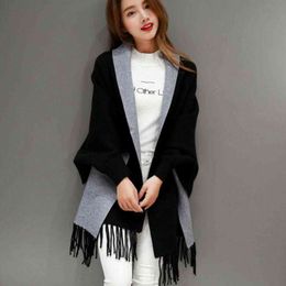 Autumn Winter Fashion Lady Tassel Knitted Shawl Sweater Women Solid Tassel Batwing Sleeve Poncho Cardigan wrap swing 211117