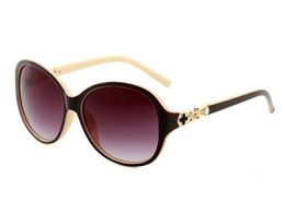 892 men classic design sunglasses Fashion Oval frame Coating UV400 Lens Carbon Fibre Legs Summer Style Eyewear with