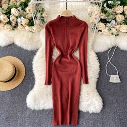 SINGREINY Design Korean Knitted Dress Women Zipper Stand Collar Long Sleeve Slim Dress Winter Elastic Warm Bodycon Sweater Dress 210419