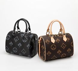 Luxurys Designers Fashion women bag Shoulder Bags Lady Totes handbags Speedy Shoulder Strap wallets