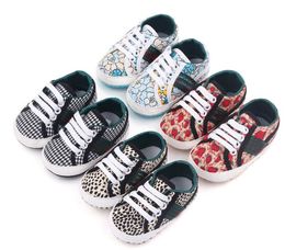 Yenidoğan Erkek Kız İlk Walkers Yumuşak Taban Ekose Bebek Ayakkabıları Bebekler Antislip Rahat Ayakkabı Sneakers 0-18months, 4colour