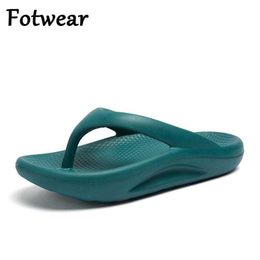 Breathable Beach Men Slippers Big Size 35-46 Unisex Flip Flops Summer Leisure Mens Shoes Lightweight Soft Sandals Zapatillas 210721