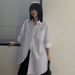 Spring Autumn Fashion Women Asymmetry Loose White Shirts Side Split Design Turn-down Collar Long Blouses Femme Tops V36 210512
