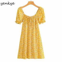 Floral Print Yellow Holiday Summer Dress Women Sexy Square Neck Puff Sleeve A-line Mini Prairie Chic Vestido 210514