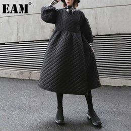 [EAM] Bandage Warm Irregular Cotton-padded Coat Long Sleeve Loose Fit Women Parkas Fashion Autumn Winter 1DD0731 211008
