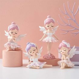 Cute Angel Figurines Resin Girl Statue Mini Garden Accessories Christmas Decorations Modern Home Children Bedroom 211101