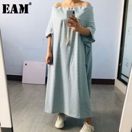 [EAM] Women Striped Split Big Size Long Dress Slash Neck Three-quarter Sleeve Loose Fit Fashion Spring Summer 1T203 21512