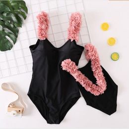 Mother Daughter Swimsuits Flower Mommy And Me Swimwear Bikini Family Look Mom Bathing Suit Matching Clothes 210429