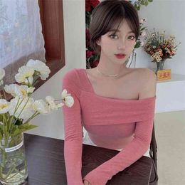 Sexy strapless gray t-shirt female autumn Korean version of ultra-ins fire skinny thin wild long-sleeved shirt bottoming 210529