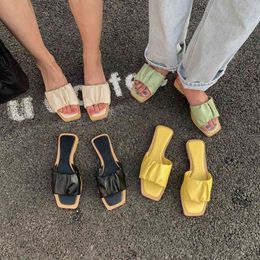 Open Toe Women Slippers Flats Heeled Solid Colour Black/Beige/Yellow/Green Ladies Slides Outdoor Sandals Casual Beach Shoes 35-39 210513