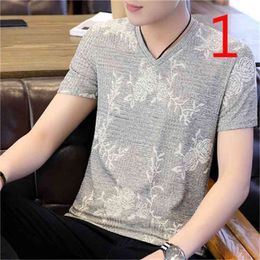 Embroidered T-shirt men's trend summer Korean version of the loose short-sleeved t-shirt half-sleeved clothes 210420