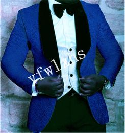 Handsome Embossing Groomsmen Shawl Lapel Groom Tuxedos Men Suits Wedding/Prom/Dinner Man Blazer(Jacket+Pants+Tie+Vest) W909