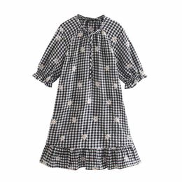 Embroidered Za Dress Women Short Puff Sleeve Bow Plaid Mini Summer Dress Female Fashion Embroidery Vintage Party Dresses 210602