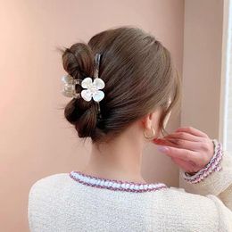 acrylic flower hair clip UK - Hair Clips & Barrettes AOMU Korean Acrylic Elegant Claw Lmitation Crystal Clip Translucent Shell Flower Pearl For Women Birthday Accessories