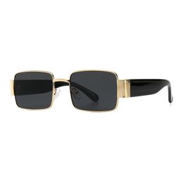2019 New Luxury Square Men Sunglasses Women Fashion Sun Glasses Classic Metal Frame Designer Shades