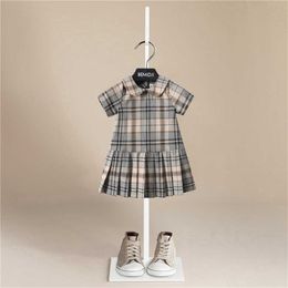 2021 New Kids Designer Clothes Plaid Dresses Princess Party Pleated Dress for Teenage Girls Birthday Wholesale Summer Clothing Q0716