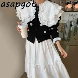 White Ruffles Flare Sleeve Peter Pan Collar Dress Women Loose Pleated Black White Polka Dot Knitted Cardigan Sweater Jacket 210330