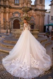 2021 Sexy Champagne Mermaid Wedding Dresses Sweetheart Off Shoulder Illusion Neck Lace Appliques Tulle Detachable Train Overskirts213F