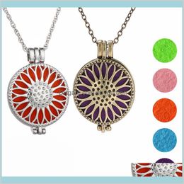 Christmas Gift Charm Flower 2 Styles Essential Oil Aromatherapy Diffuser Necklace Locket Women Girls Jewellery H0Mj7 Sk8Rg