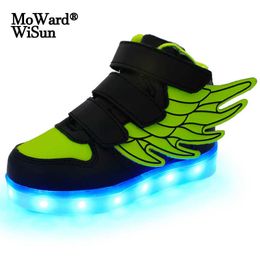 Size 25-37 Children LED Shoes Baskets Boys Girls Glowing Luminous Sneakers with Light Sole Kids Light Up Sneakers LED Slippers 211022