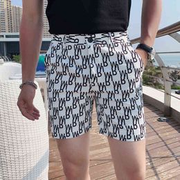 Black/White Summer Men Clothing 2021 Casual Shorts Fashion Letter Print Korean Slim Fit Streetwear Short Homme Mid Waist Sale H1210