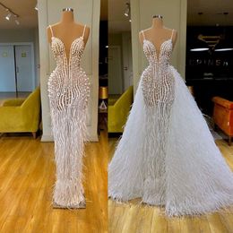 Luxury Pearls Arabic Mermaid Wedding Dresses Bridal Gowns With Detachable Train Sexy Spaghetti Neck Feather Robe De Mariée