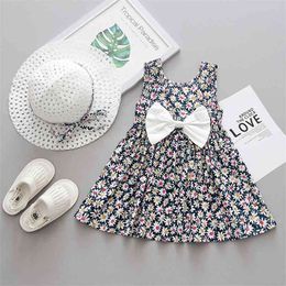 Children's Clothes Holiday Style Sleeveless Summer Dress Sweet Bowknot Daisy Print Girls + Hat 2Pcs 210515