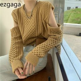 Ezgaga Twist Sweater Women Autumn Winter New Loose Japanese Style Off Shoulder Solid Ladies Crop Tops Outwear Fashion 210430
