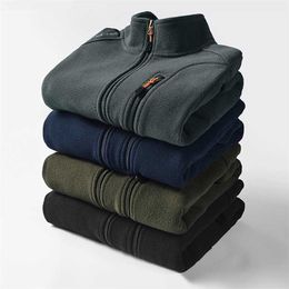 5XL Plus Men Winter Outwear Thick Warm Fleece Jacket Parkas Coat Autumn Casual Outfits Tactical Army 211110