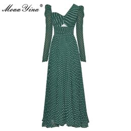 Fashion Designer Runway dress Spring Women Dress V-neck Long sleeve Pleated Dots Elegant Sexy Party Dresses 210524