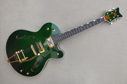 Green body Electric Guitar with White Pickguard,Rosewood fingerboard,Tremolo System,Gold hardware, Provide Customised services
