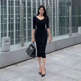 fall knitted V-neck slim dress Office Lady knitting Cotton Knee-Length Natural Solid Sheath Polyester 210416
