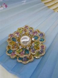 Pins, Brooches Wholesale Alluring Multicolor Style Austria Zircon Inlay 12mm White Shell Pearl Brooch Scarf Clips Breastpin Pendant Brp061