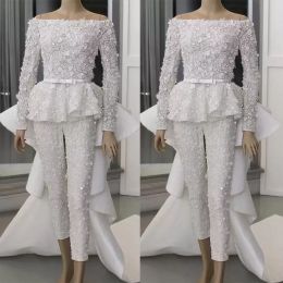 2022 Jumpsuit Aftonklänningar Lång ärmar med avtagbar tåg Bateau Neck Beaded 3D Floral Applique Custom Made Tulle Sweep Train Prom Party Gown Vestidos CG001