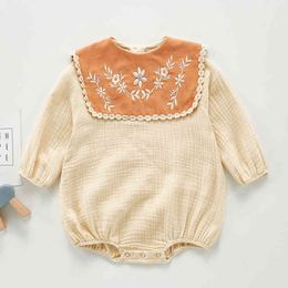 Baby Girl Rompers Long Sleeves Embroidery Triangle Clothing Spring Autumn 210429